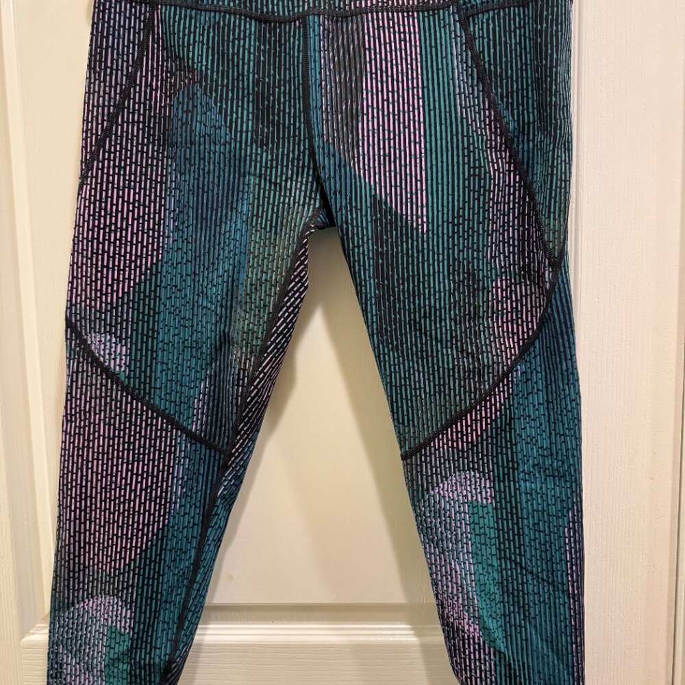 Sweaty Betty 7/8 Workout Leggings | XL | Green City Lights Print | NWT